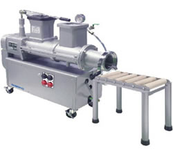 Shimpo Pug Mill  NVA-O4S  (with vacuum)